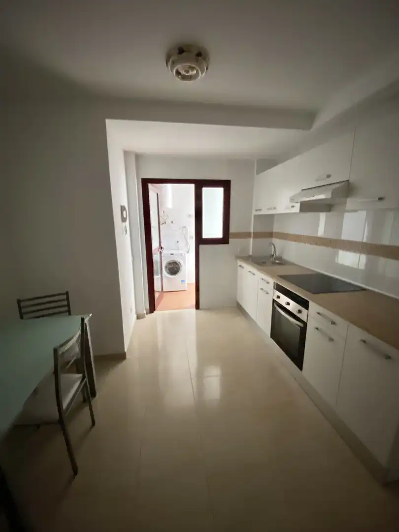Piso de alquiler en Camino Tornero, 1, La Laguna Cocina de Piso de alquiler en San Cristóbal de la Laguna con Terraza, Trastero y Amueblado