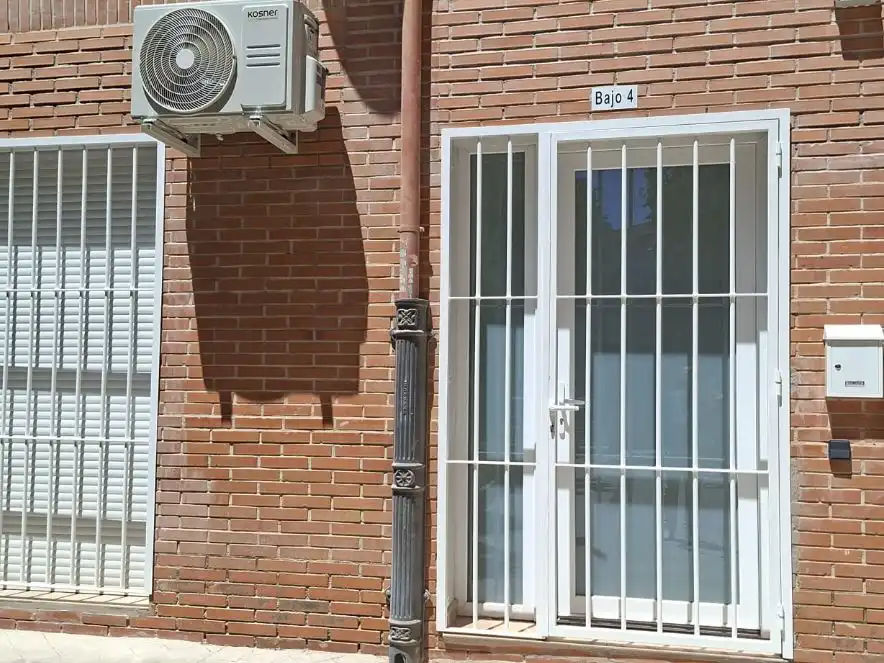 Wohnung zur Miete in Calle Rompedizo, 5, Las Águilas Außenansicht von Wohnung zur Miete in Madrid mit Klimaanlage, Heizung und Parkett