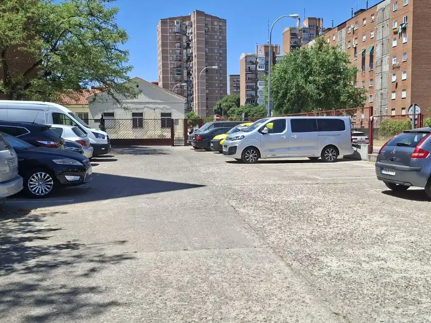 Wohnung zur Miete in Calle Rompedizo, 5, Las Águilas Parkplatz von Wohnung zur Miete in Madrid mit Klimaanlage, Heizung und Parkett
