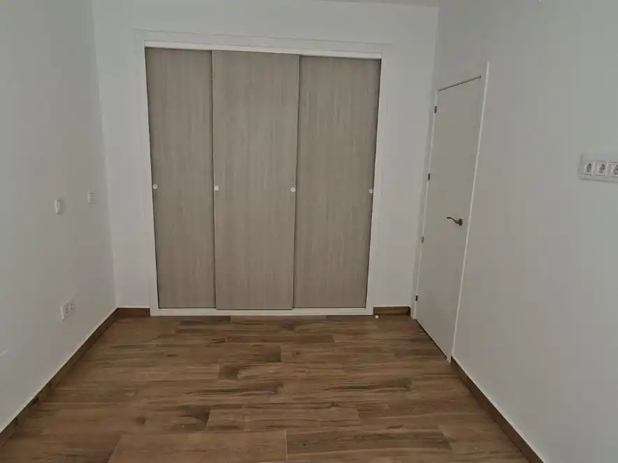 Wohnung zur Miete in Calle Rompedizo, 5, Las Águilas Schlafzimmer von Wohnung zur Miete in Madrid mit Klimaanlage, Heizung und Parkett