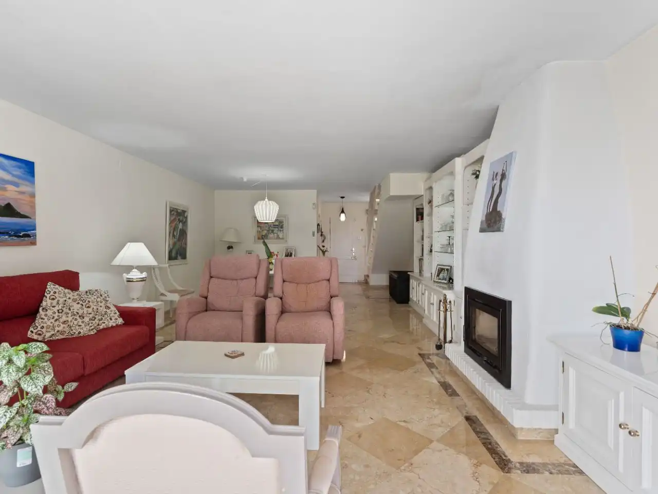 Piso en venta en Calle Rafael Alberti, 6, Nueva Atalaya Sala de estar de Piso en venta en Estepona con Aire acondicionado, Terraza y Piscina
