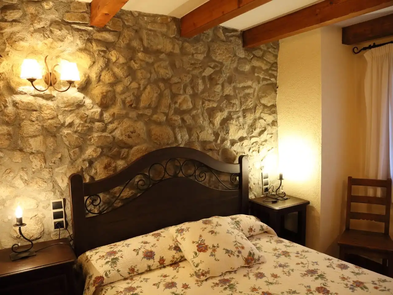 Apartments for rent in Carrer Major-aristot, 18, El Pont de Bar Bedroom of Apartments for rent in El Pont de Bar with Balcony