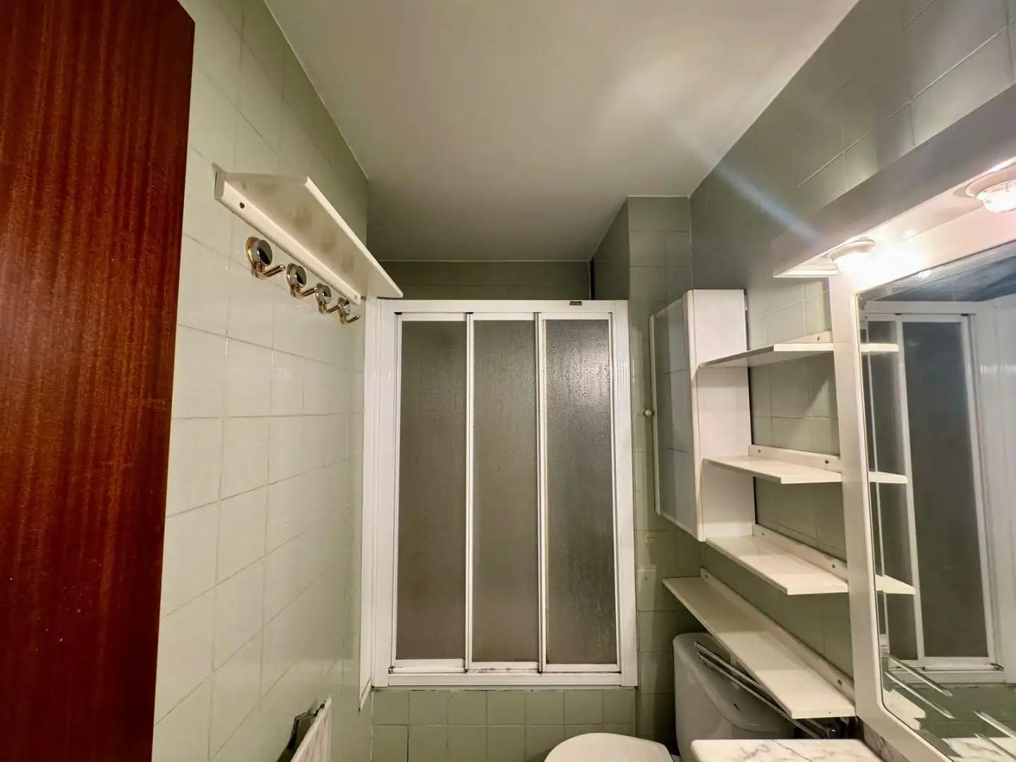 Flat for sale in Calle de las Almortas, 17, Valdeacederas Bathroom of Flat for sale in Madrid Capital with Air Conditioner and Swimming Pool