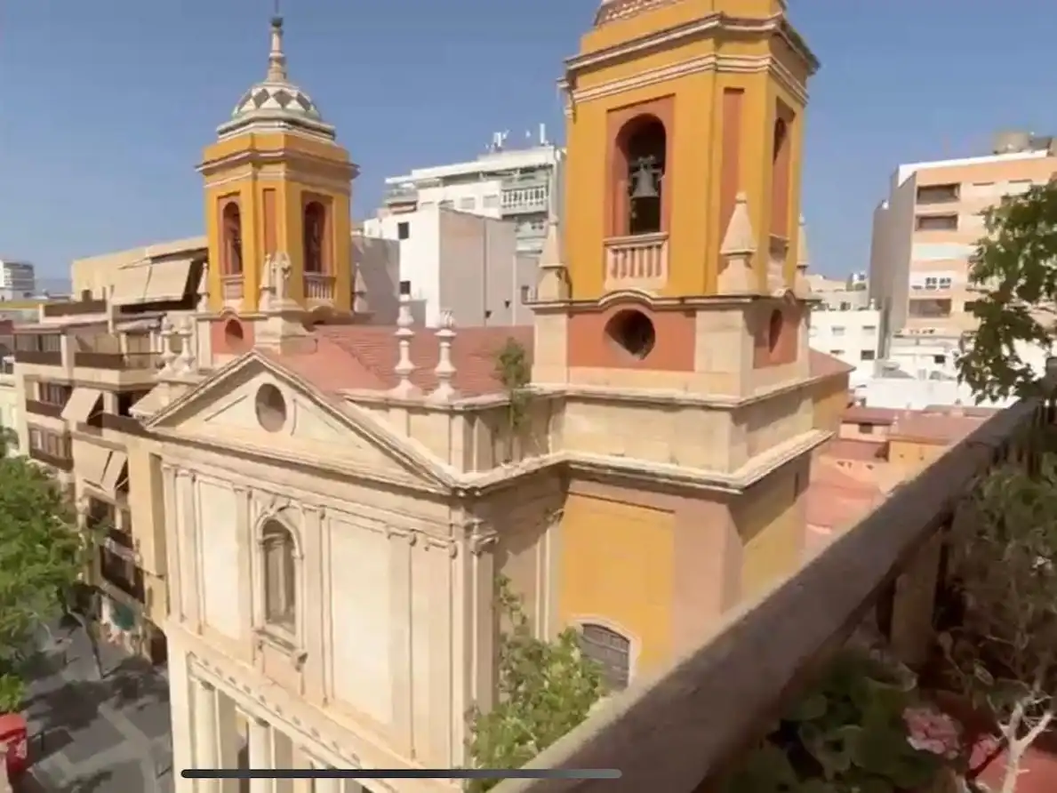 Dachboden zum Verkauf in Plaza de San Pedro, 8, Almería Capital Dachboden zum Verkauf in Plaza de San Pedro, 8, Almería Capital