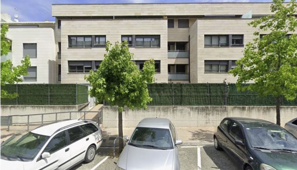 Planta baja en venta en Calle Oihana, 72, Huarte / Uharte, Navarra - imagen 1 Foto 1 de Planta baja en venta en Calle Oihana, 72, Huarte / Uharte, Navarra