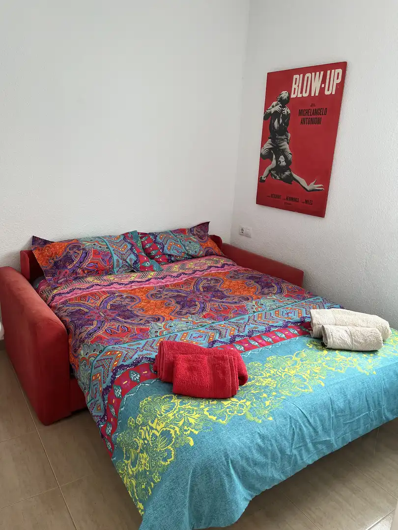 Apartamento de alquiler en Avenida Ferrandis Salvador, 67, Els Terrers Habitación de Apartamento de alquiler en Benicasim / Benicàssim con Terraza, Trastero y Amueblado