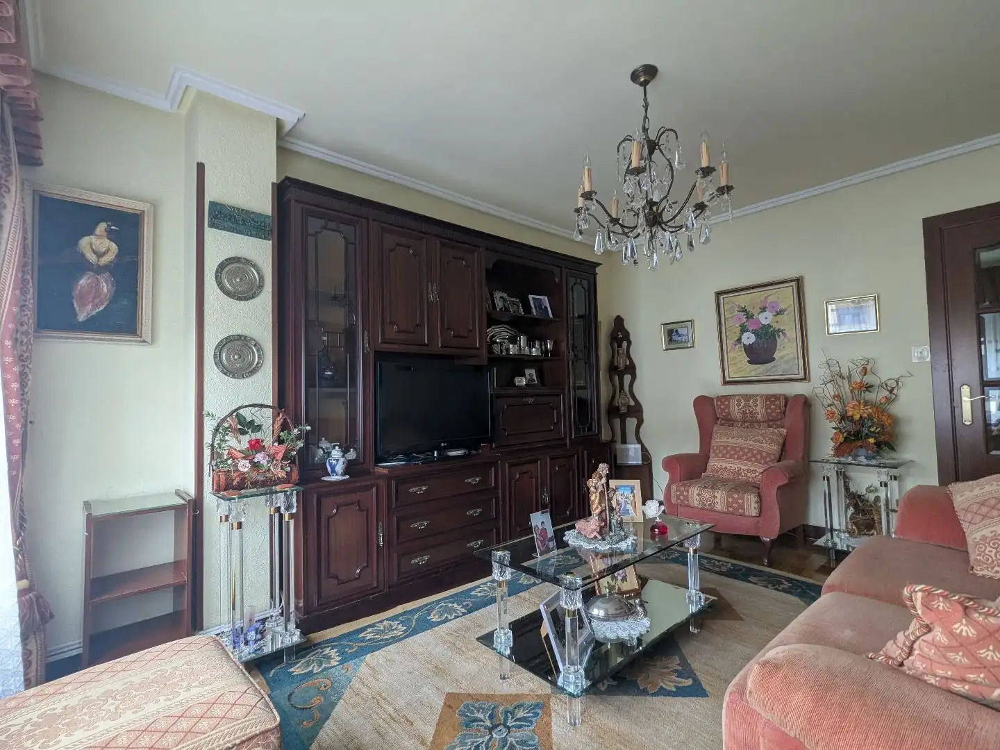 Piso en venta en Uistin Kalea, 3, Lasarte-Oria Sala de estar de Piso en venta en Lasarte-Oria con Balcón