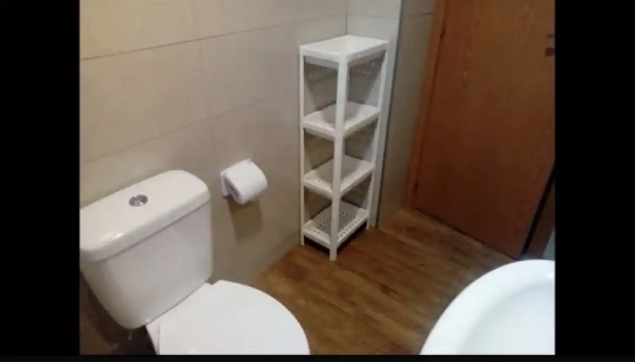 Zimmer in Calle Marqués de Lozoya, 7, El Torrejón - El Cerezo Zimmer in Calle Marqués de Lozoya, 7, El Torrejón - El Cerezo