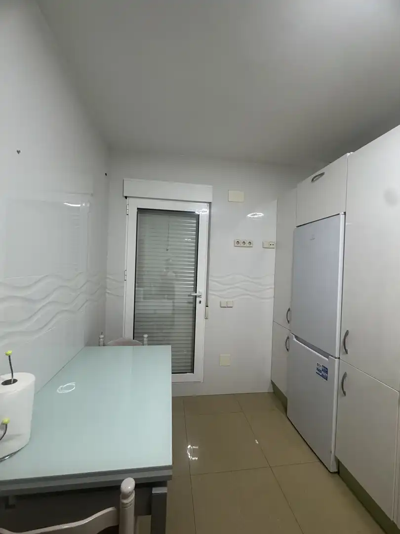 Habitación en Calle Celestino Roig, 1, Polígono Santa Ana Cocina de Piso para compartir en Cartagena con Aire acondicionado, Calefacción y Terraza