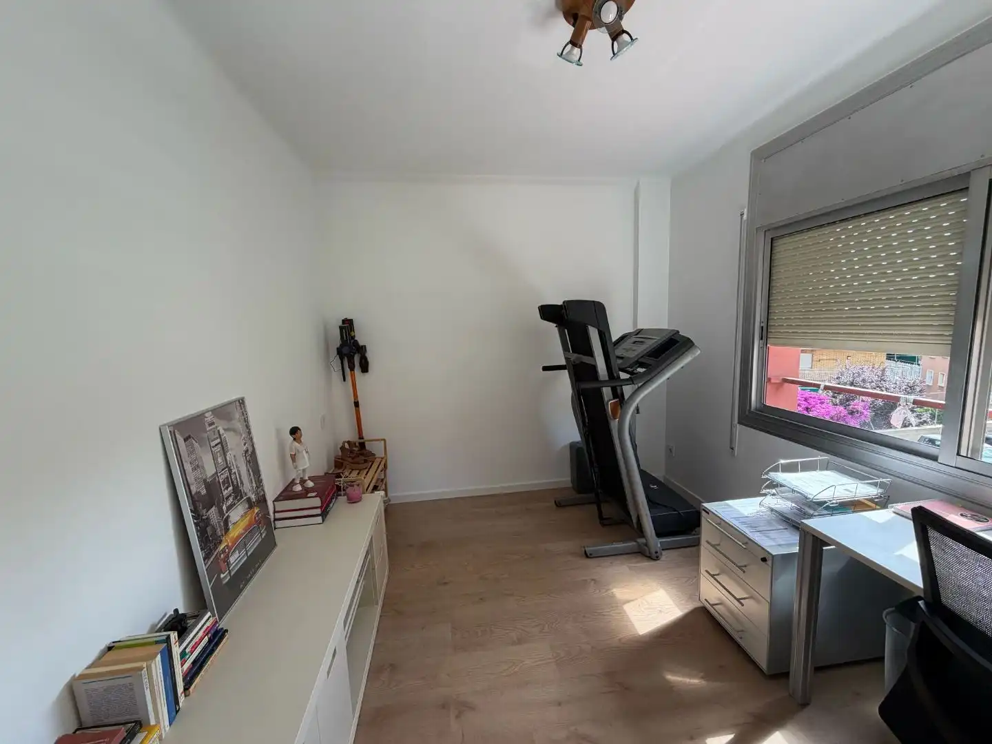 Flat for sale in Sant Vicenç Dels Horts Bedroom of Flat for sale in Sant Vicenç Dels Horts with Heating, Parquet flooring and Video intercom