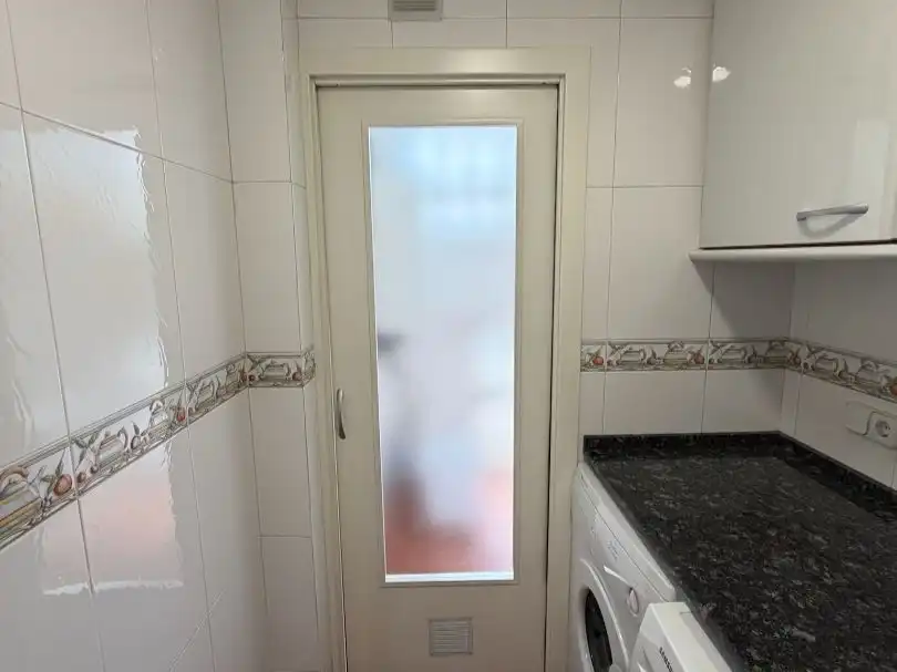 Flat for sale in Sant Vicenç Dels Horts Bathroom of Flat for sale in Sant Vicenç Dels Horts with Heating, Parquet flooring and Video intercom