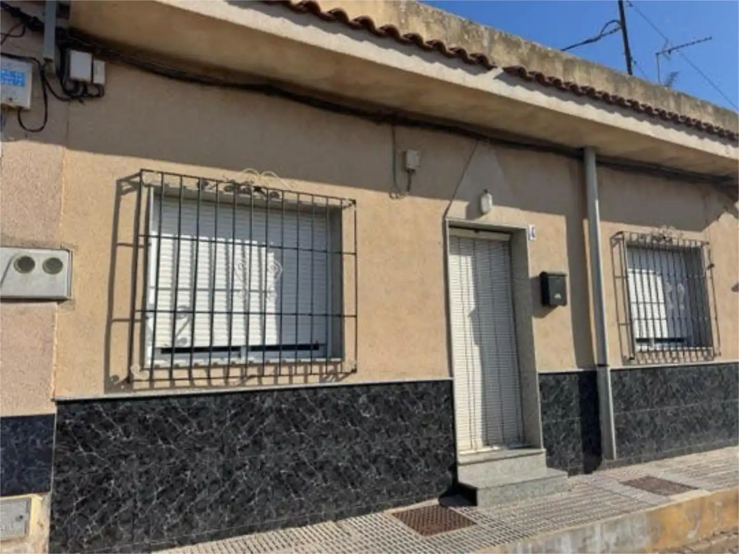 Vista exterior de Casa o xalet en venda en Cartagena amb Terrassa