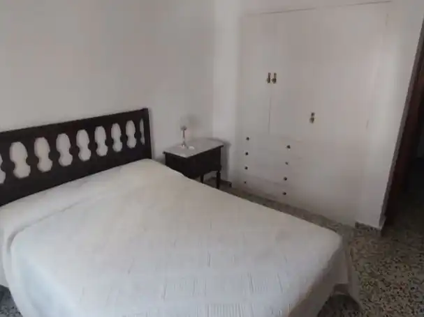 Habitación de Piso de alquiler en Jaén con Aire acondicionado, Amueblado y Balcón