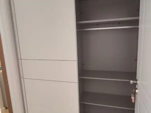 Habitación de Loft de alquiler en Ingenio con Aire acondicionado, Trastero y Amueblado