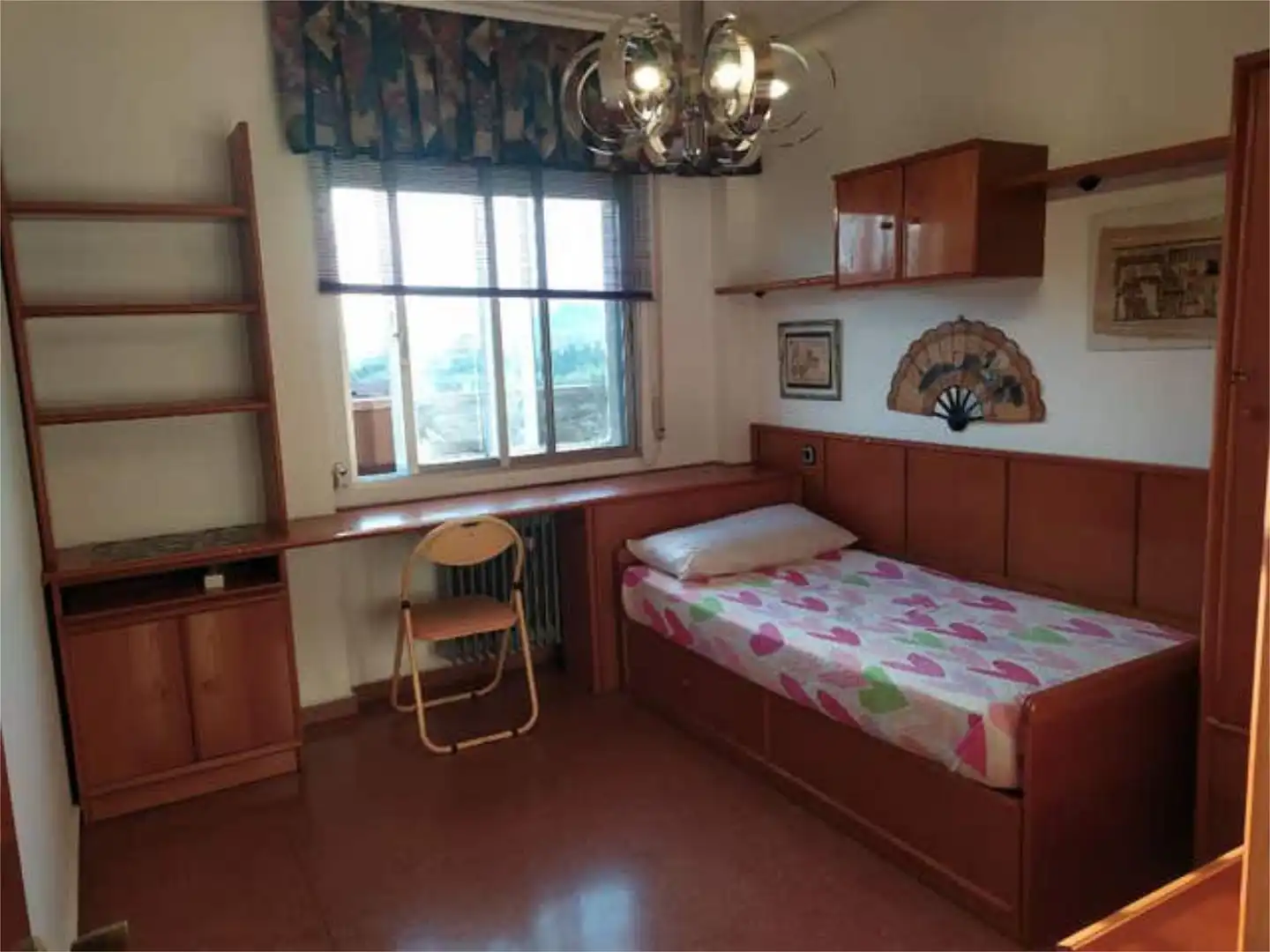 Flat for rent in San Millán - Ayuntamiento Bedroom of Flat for rent in Logroño with Heating, Terrace and Furnished