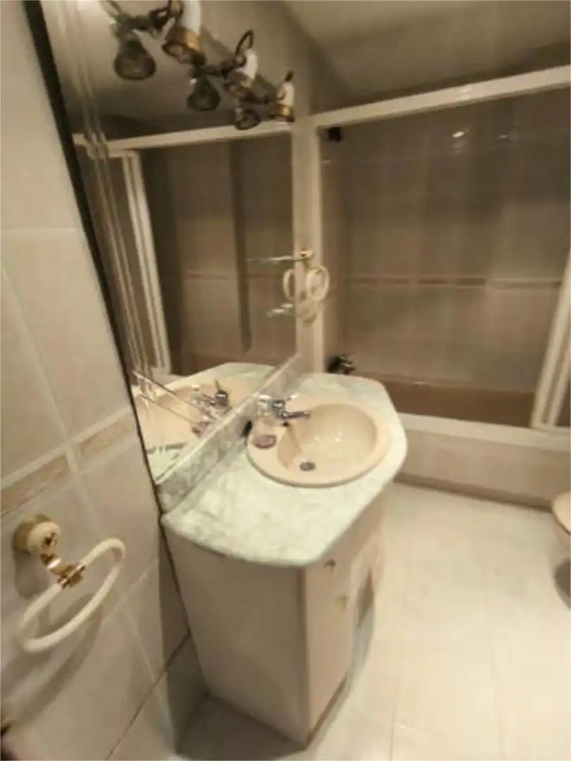 Bathroom of Flat for rent in Alicante / Alacant