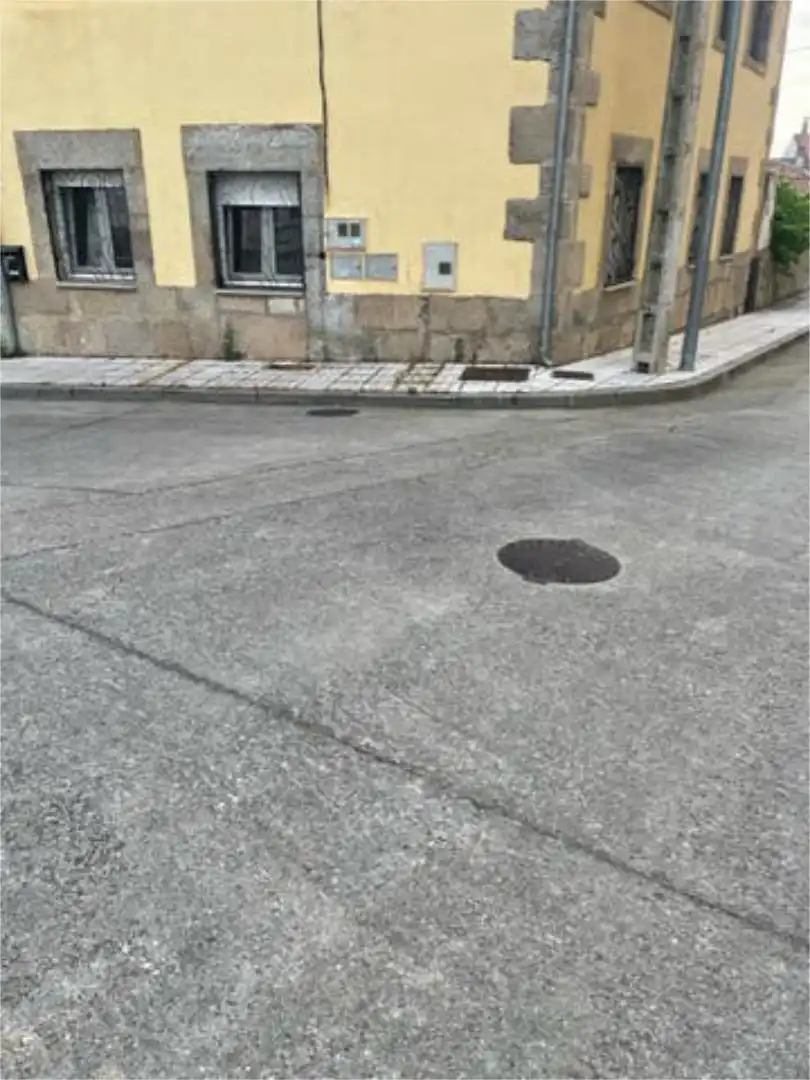 Aparcament de Casa o xalet en venda en Ledesma