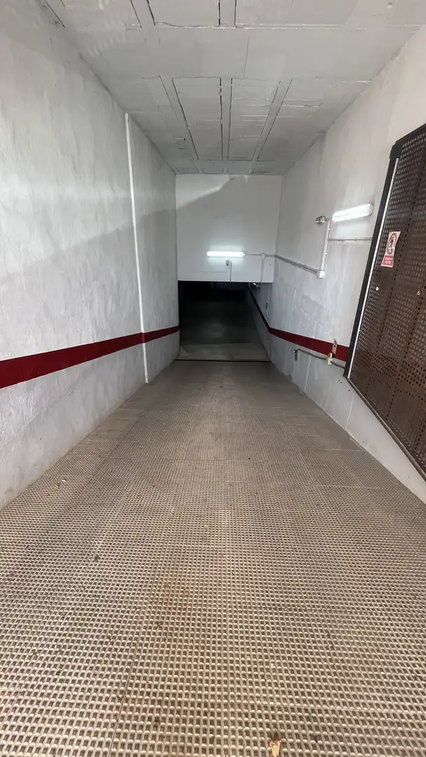 Garage zur Miete in Calle de la Hiedra, 56, Centro Parkplatz von Garage zur Miete in Los Alcázares