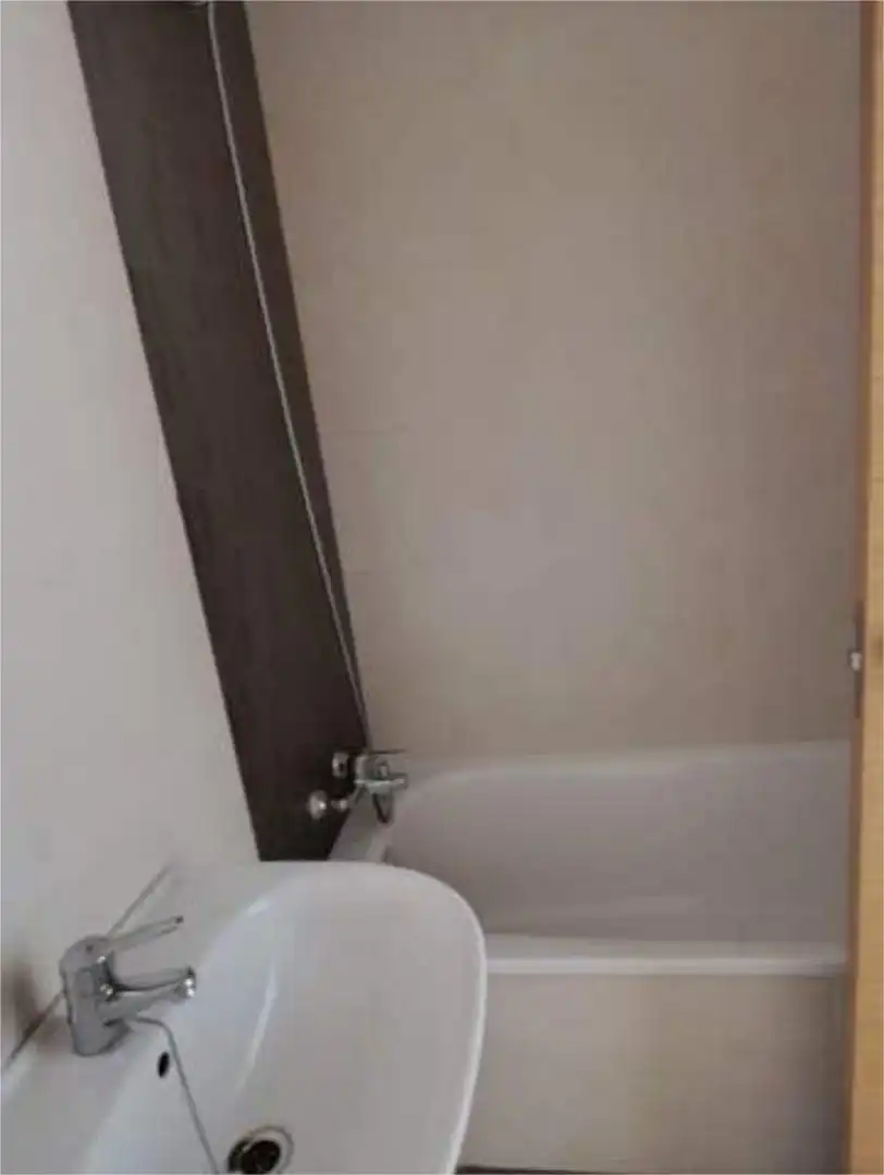 Flat for sale in La Ñora Bathroom of Flat for sale in Murcia with Storage room