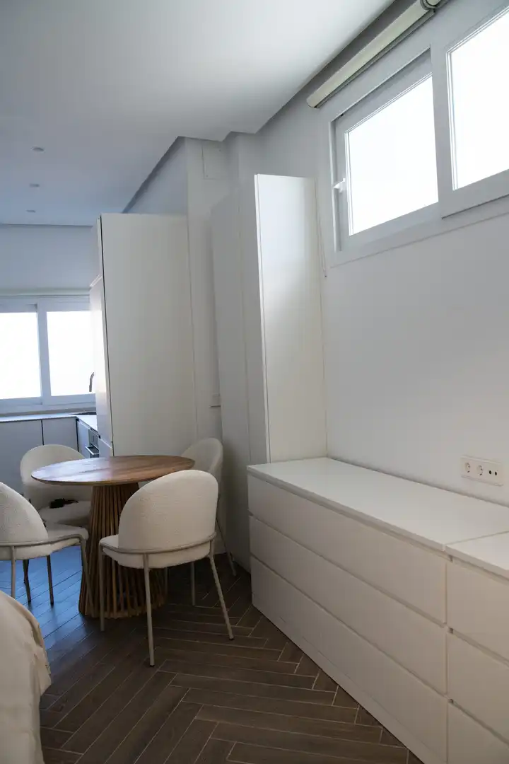 Loft zur Miete in Carrer Racó, 5, Playa del Puig Schlafzimmer von Loft zur Miete in El Puig de Santa Maria mit Klimaanlage, Heizung und Parkett