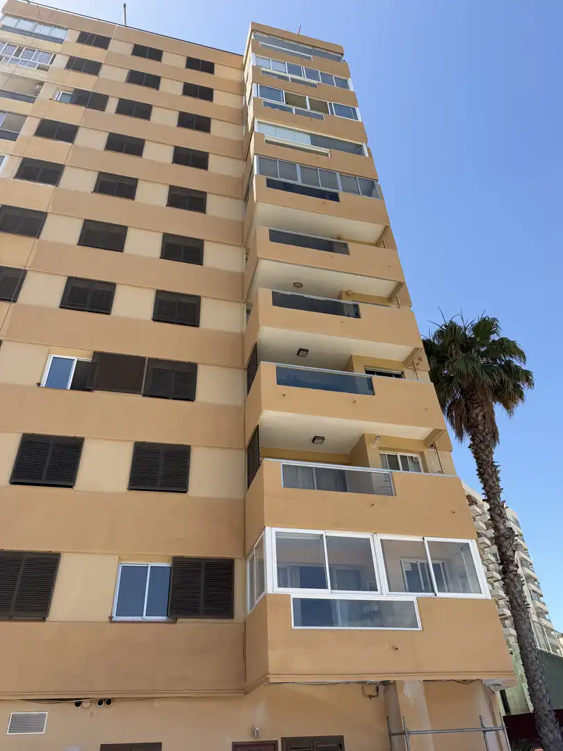 Loft zur Miete in Carrer Racó, 5, Playa del Puig Außenansicht von Loft zur Miete in El Puig de Santa Maria mit Klimaanlage, Heizung und Parkett
