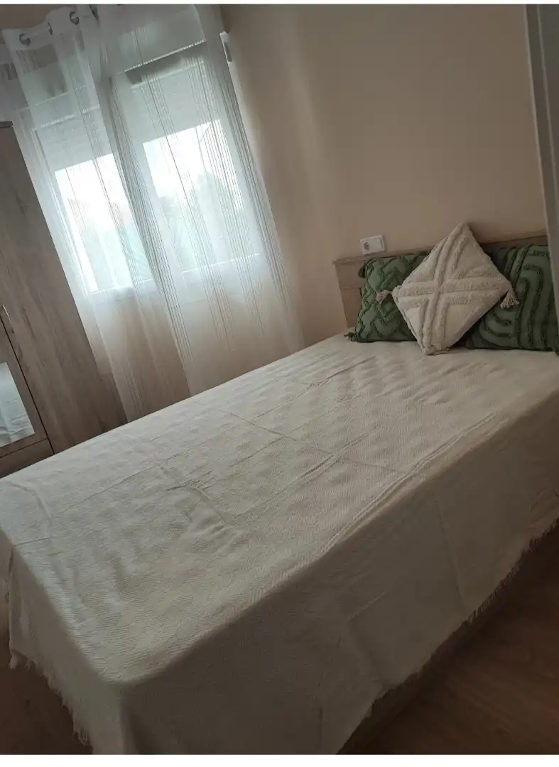 Flat for rent in Calle las Tapias, 4, Compostilla - Columbrianos Flat for rent in Calle las Tapias, 4, Compostilla - Columbrianos