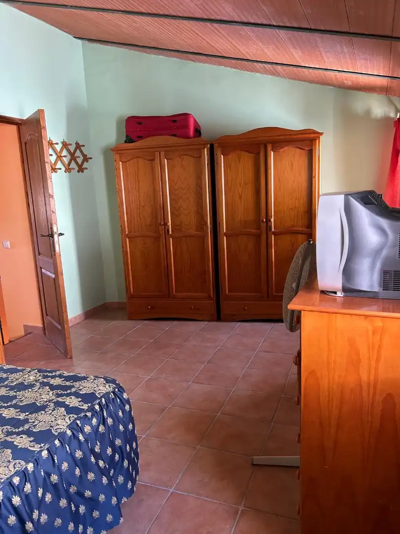 Dormitori de Casa adosada en venda en Feria amb Traster, Moblat i Rentadora