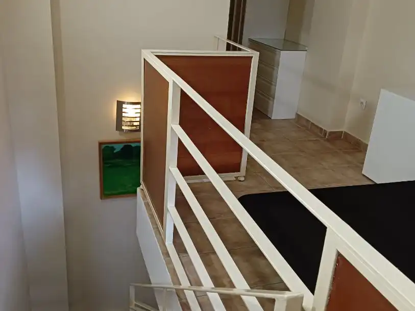 Piso de alquiler en Calle Grupo Oscar Carvallo, 7, La Calzada - La Florida Piso de alquiler en Sevilla con Aire acondicionado y Calefacción