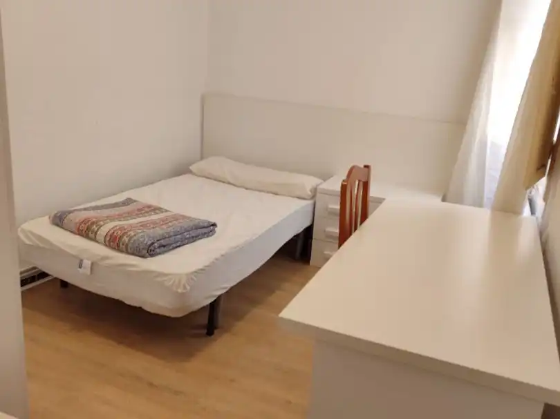 Flat for rent in Carrer d'Alfred Pereña, 5, Príncep de Viana - Clot -Xalets Humbert Torres Bedroom of Flat for rent in Lleida