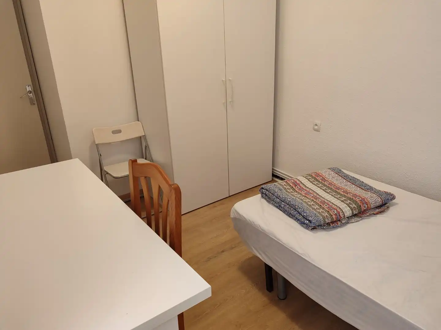 Flat for rent in Carrer d'Alfred Pereña, 5, Príncep de Viana - Clot -Xalets Humbert Torres Bedroom of Flat for rent in Lleida