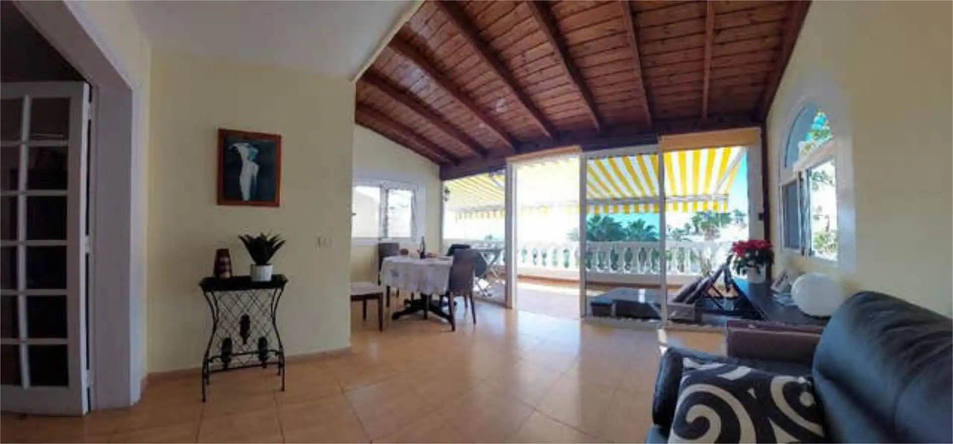 Apartamento en venta en San Eugenio Alto Comedor de Apartamento en venta en Adeje con Calefacción, Jardín privado y Terraza