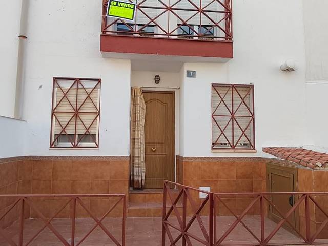 Casa adosada en Venta en Calle Antonio Machado, 7 en Agudo