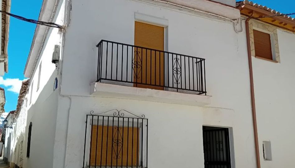 Flat for sale in Calle Puentes, 9, Jérez del Marquesado, Granada - image 1 Photo 1 of Flat for sale in Calle Puentes, 9, Jérez del Marquesado, Granada