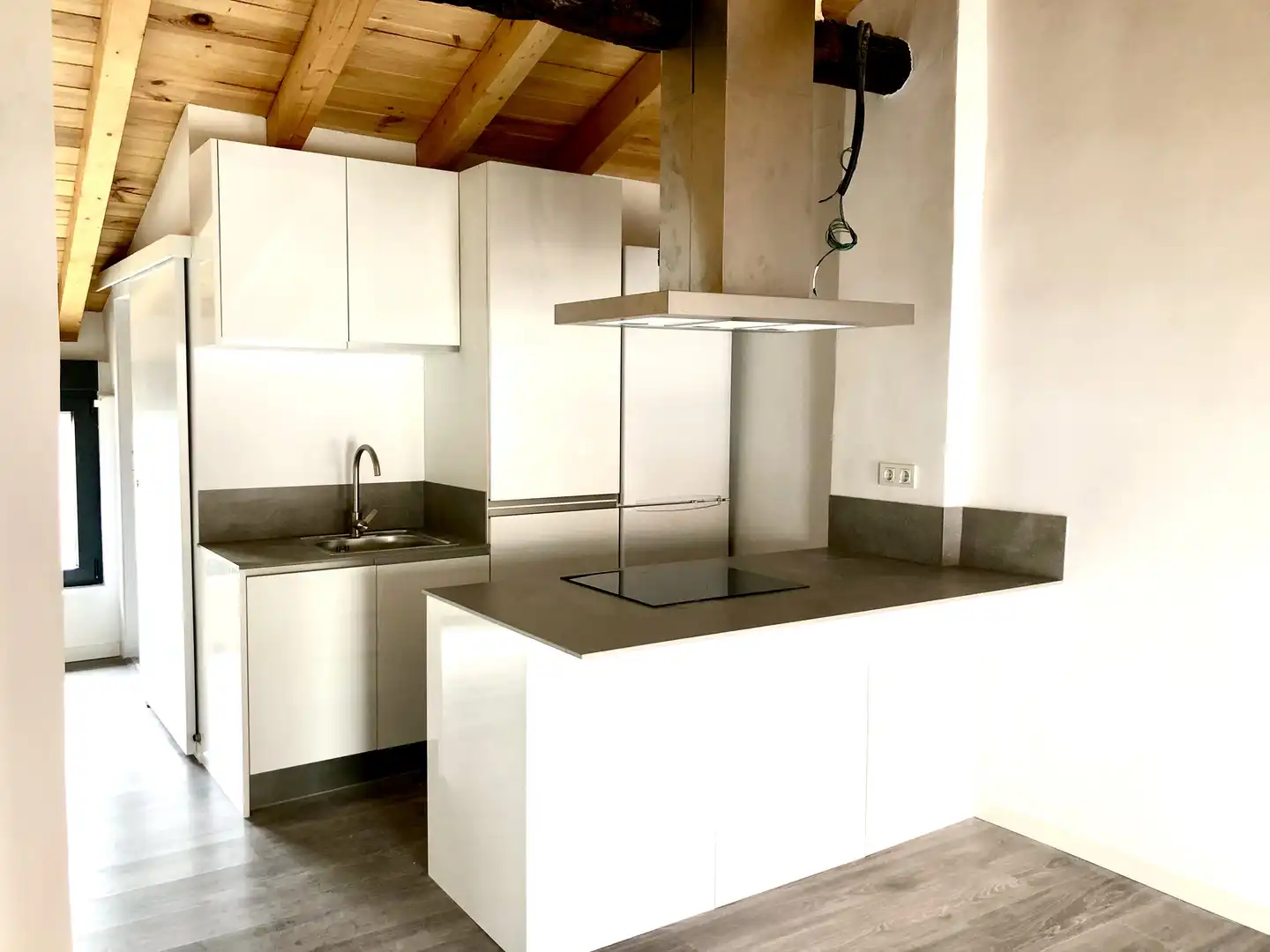 Detached homes for rent in Calle Estrecha, 2, Sacañet Kitchen of Detached homes for rent in Sacañet with Parquet flooring