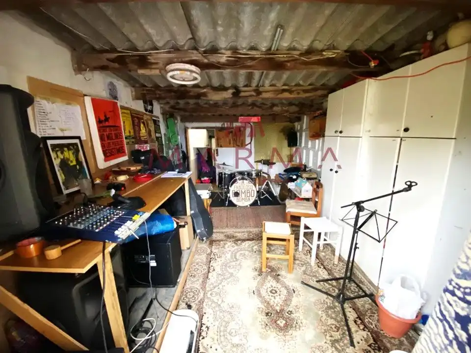 Wohnung zum Verkauf in Calle la Serna, 2, El Astillero Wohnung zum Verkauf in El Astillero mit Heizung, Privatgarten und Parkett