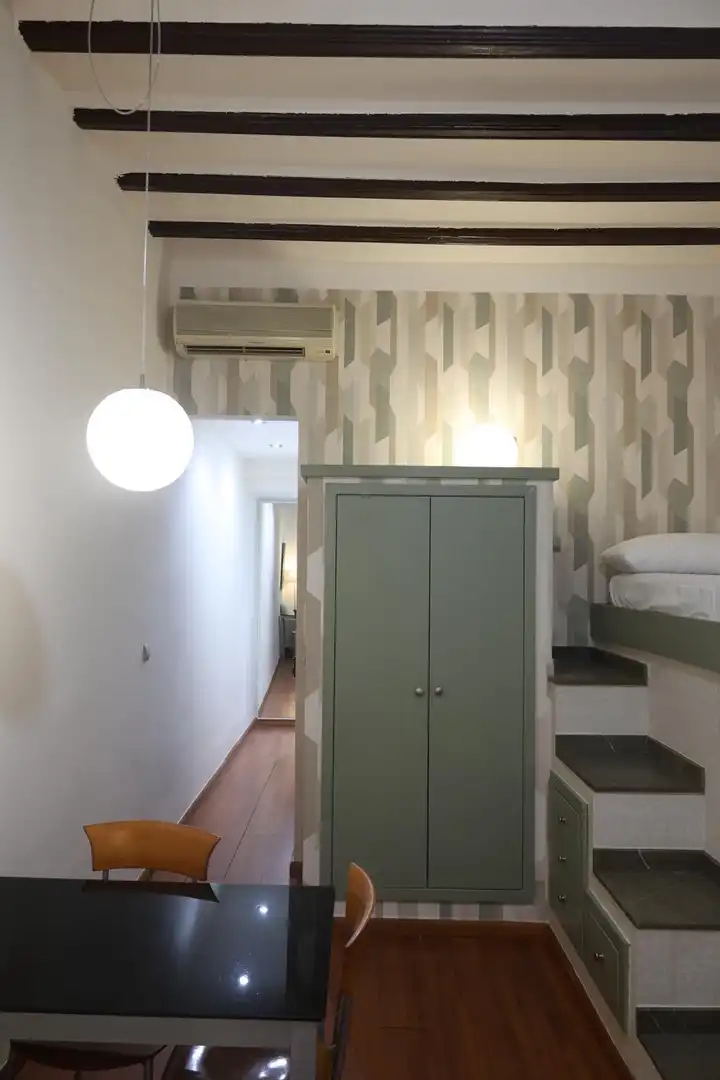 Wohnung zur Miete in Carrer de Sant Vicent, 31, Hospital - Plaza del Real Wohnung zur Miete in Castellón de la Plana / Castelló de la Plana mit Klimaanlage und Balkon