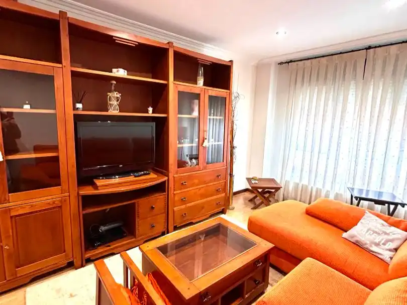 Flat for rent in Calle Los Andes, 25, Gijón Living room of Flat for rent in Gijón
