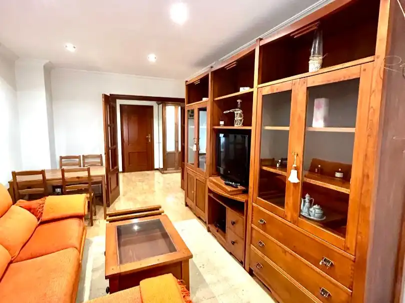 Flat for rent in Calle Los Andes, 25, Gijón Living room of Flat for rent in Gijón
