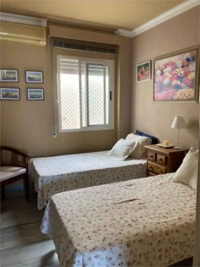 Habitación de Piso en venta en Sanlúcar de Barrameda con Calefacción, Terraza y Amueblado