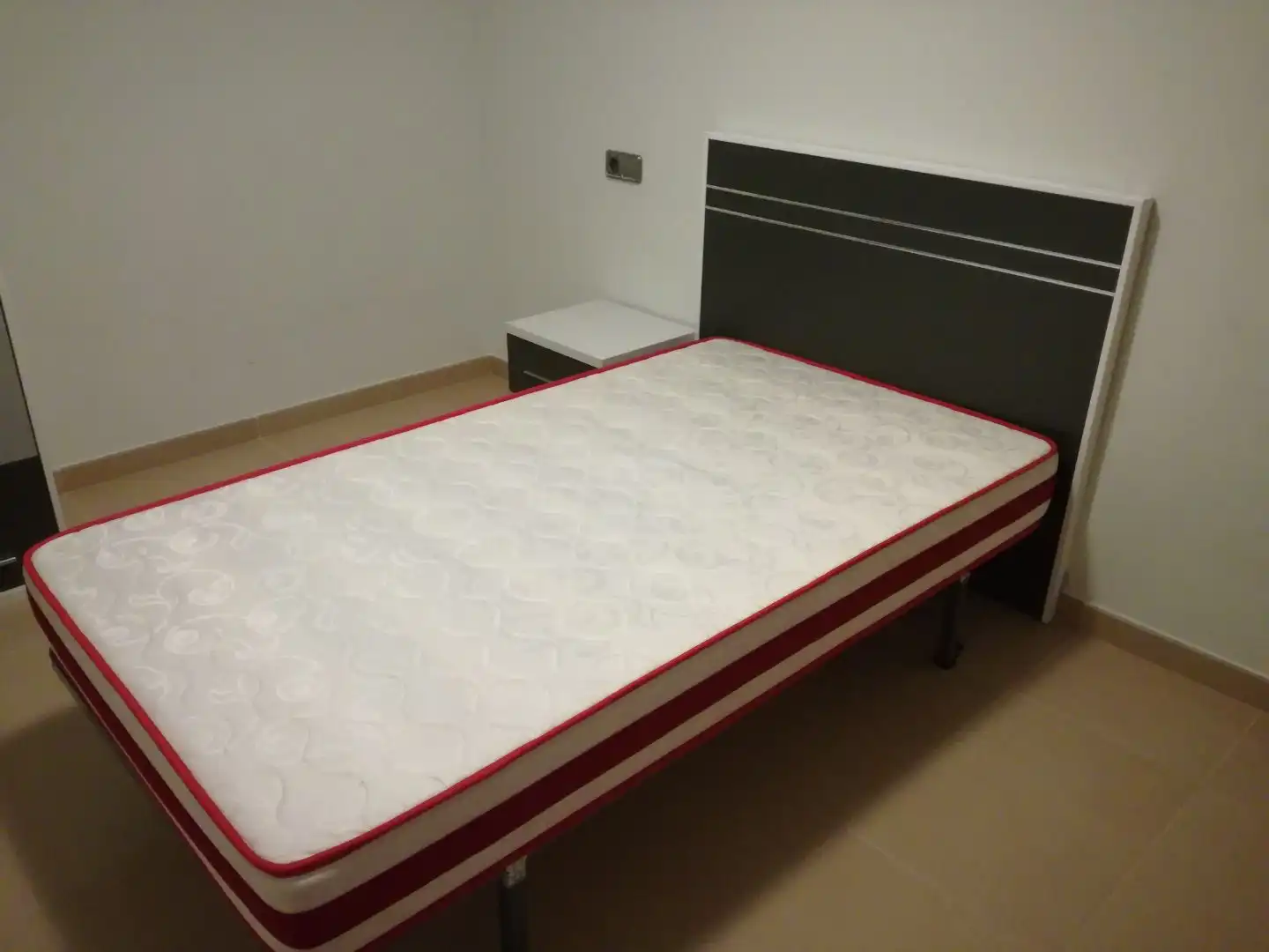 Apartamento de alquiler en Calle Santa Teresa, 10, El Perchel
