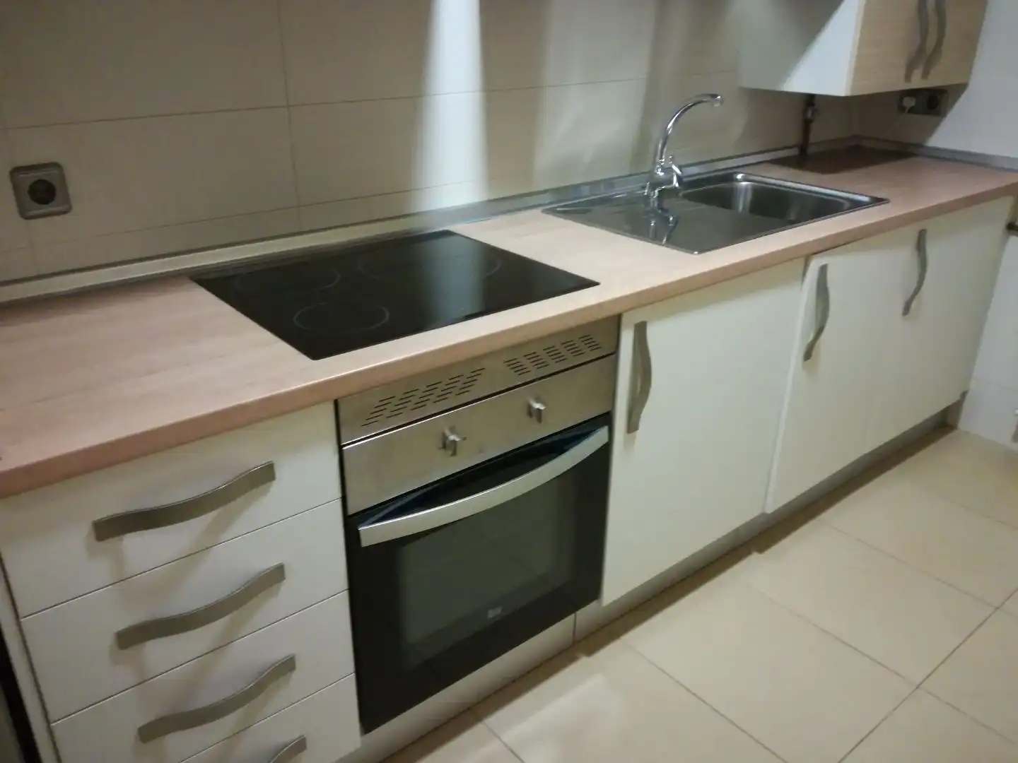 Apartamento de alquiler en Calle Santa Teresa, 10, El Perchel