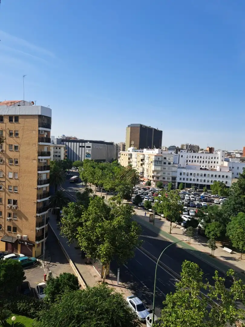 Piso en venta en San Pablo Vista exterior de Piso en venta en Sevilla con Trastero, Parking comunitario y Videoportero