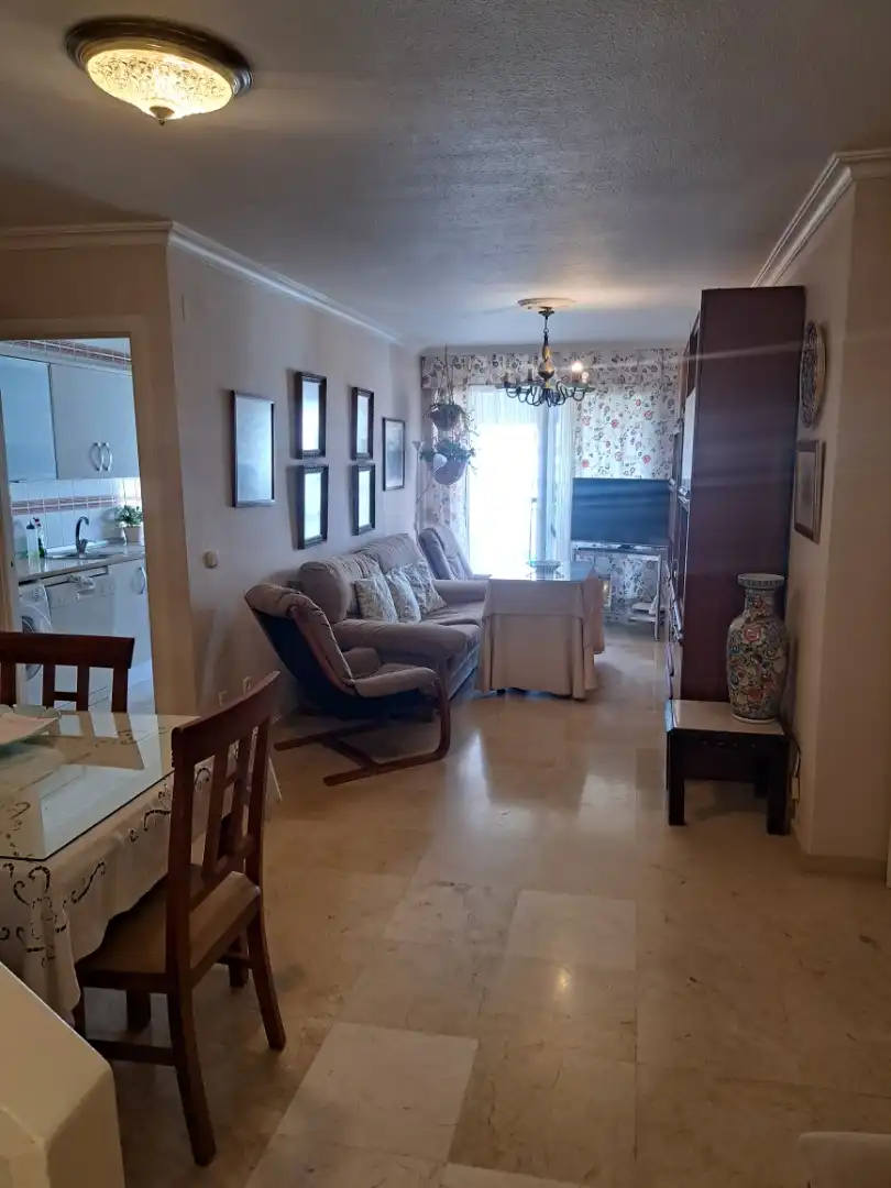 Piso en venta en San Pablo Sala de estar de Piso en venta en Sevilla con Trastero, Parking comunitario y Videoportero
