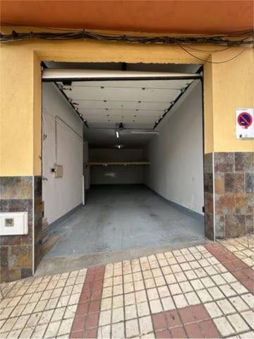 Local comercial en Alquiler en Los Giles - Las Majadillas