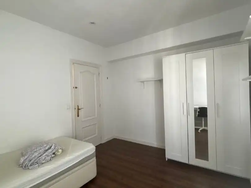 Habitació a Calle Titulcia, 16, Universidad Dormitori de Pis per a compartir en Getafe amb Aire condicionat, Calefacció i Parquet