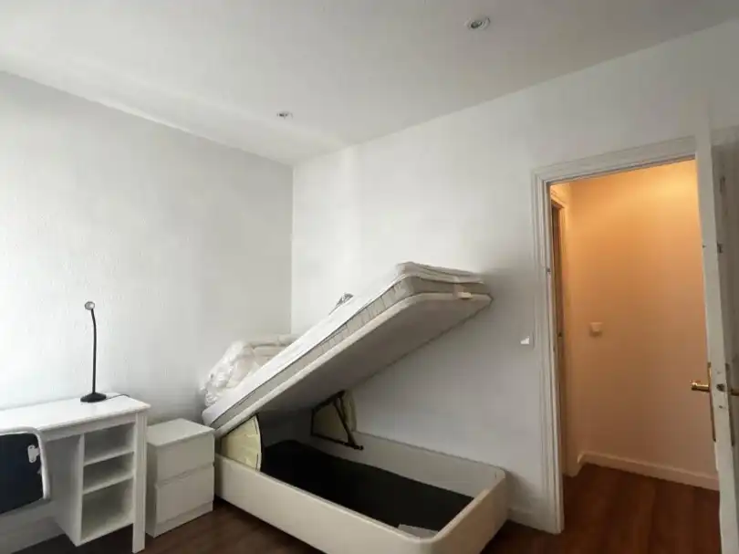 Habitació a Calle Titulcia, 16, Universidad Dormitori de Pis per a compartir en Getafe amb Aire condicionat, Calefacció i Parquet