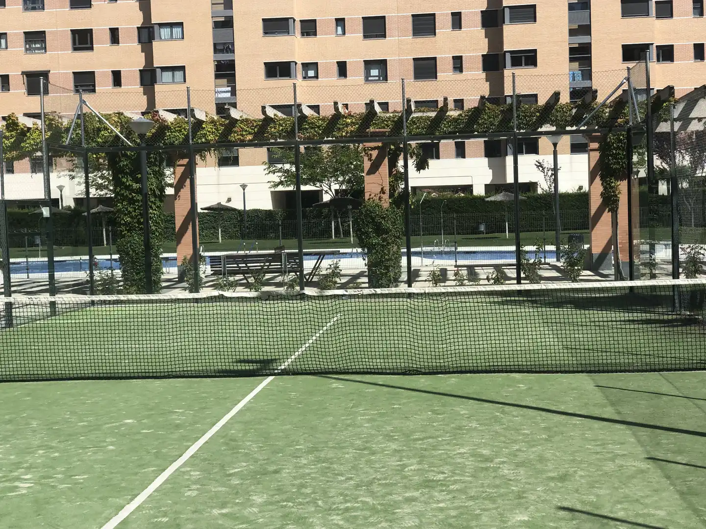 Piscina de Piso de alquiler en Valladolid con Aire acondicionado, Calefacción y Jardín privado