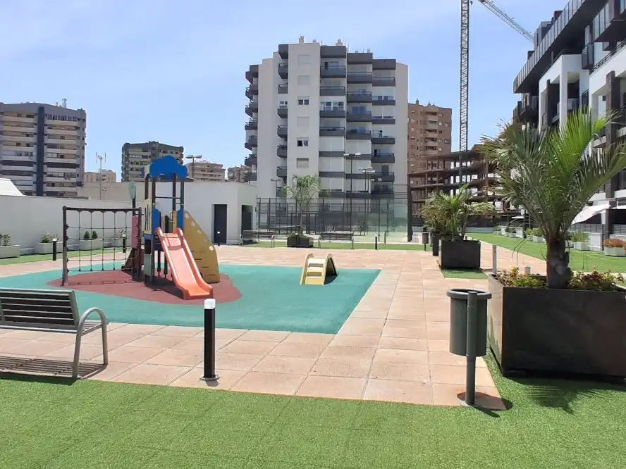 Pis en venda a Calle Encinar, 13, Aguadulce Sur Aparcament de Pis en venda en Roquetas de Mar amb Aire condicionat, Terrassa i Piscina