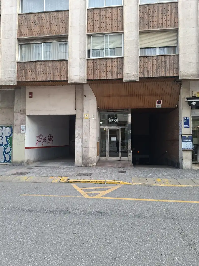 Parking of Garage for rent in Burgos