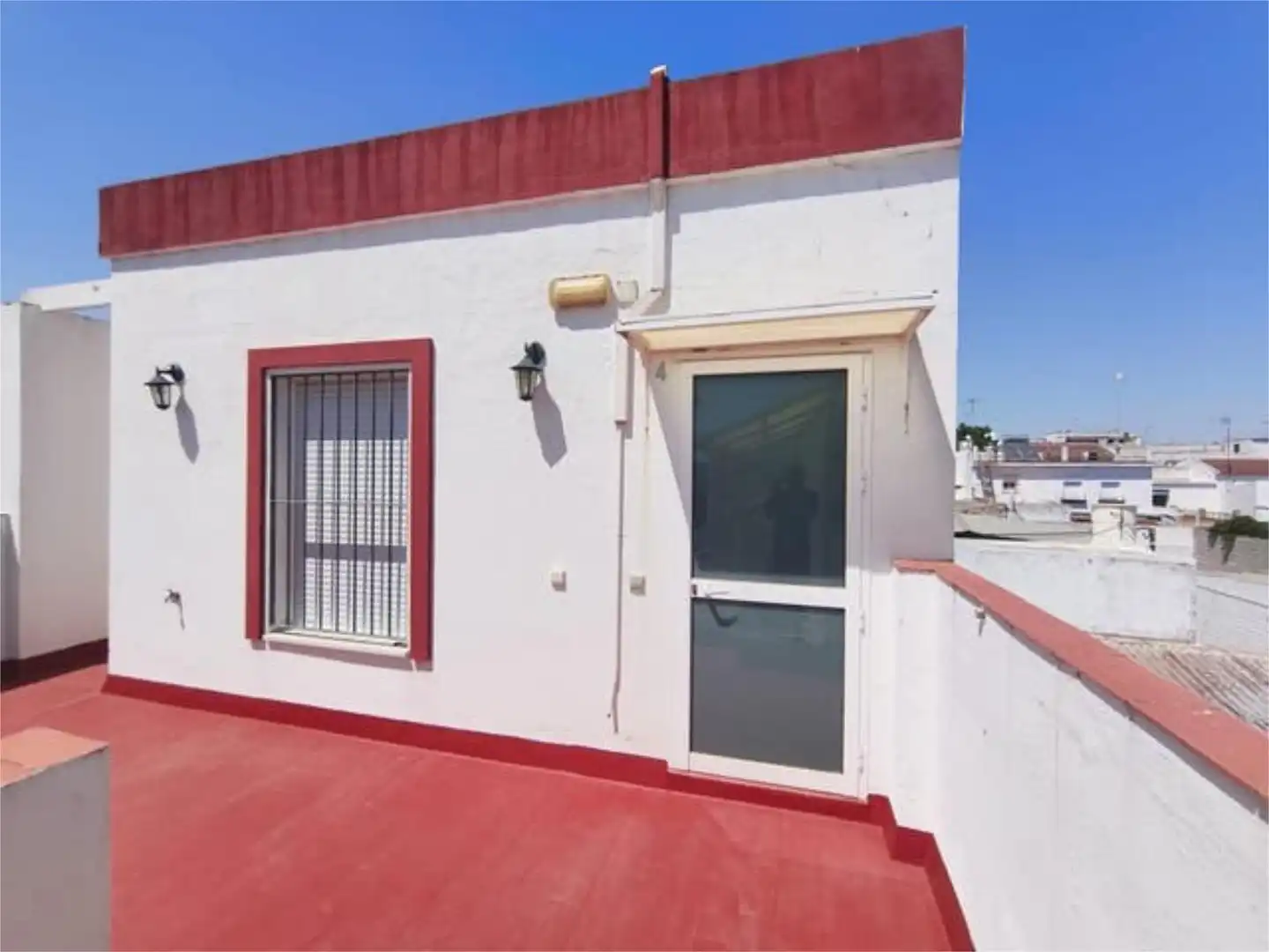 Vista exterior de Ático de alquiler en Sanlúcar la Mayor